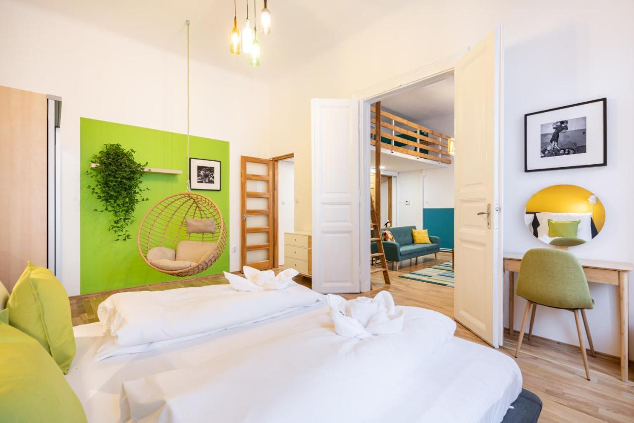 Live Star Apartment Budapest Exterior photo